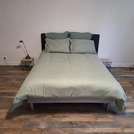 Apartman L'appart Des Voyageurs Sur La N12 Saint-Cyr-en-Pail